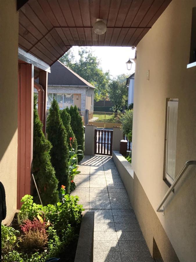 Apartman Tinasol Mosonmagyaróvár Exteriör bild