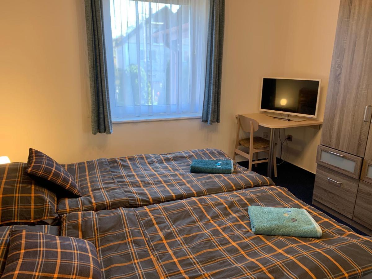 Apartman Tinasol Mosonmagyaróvár Exteriör bild
